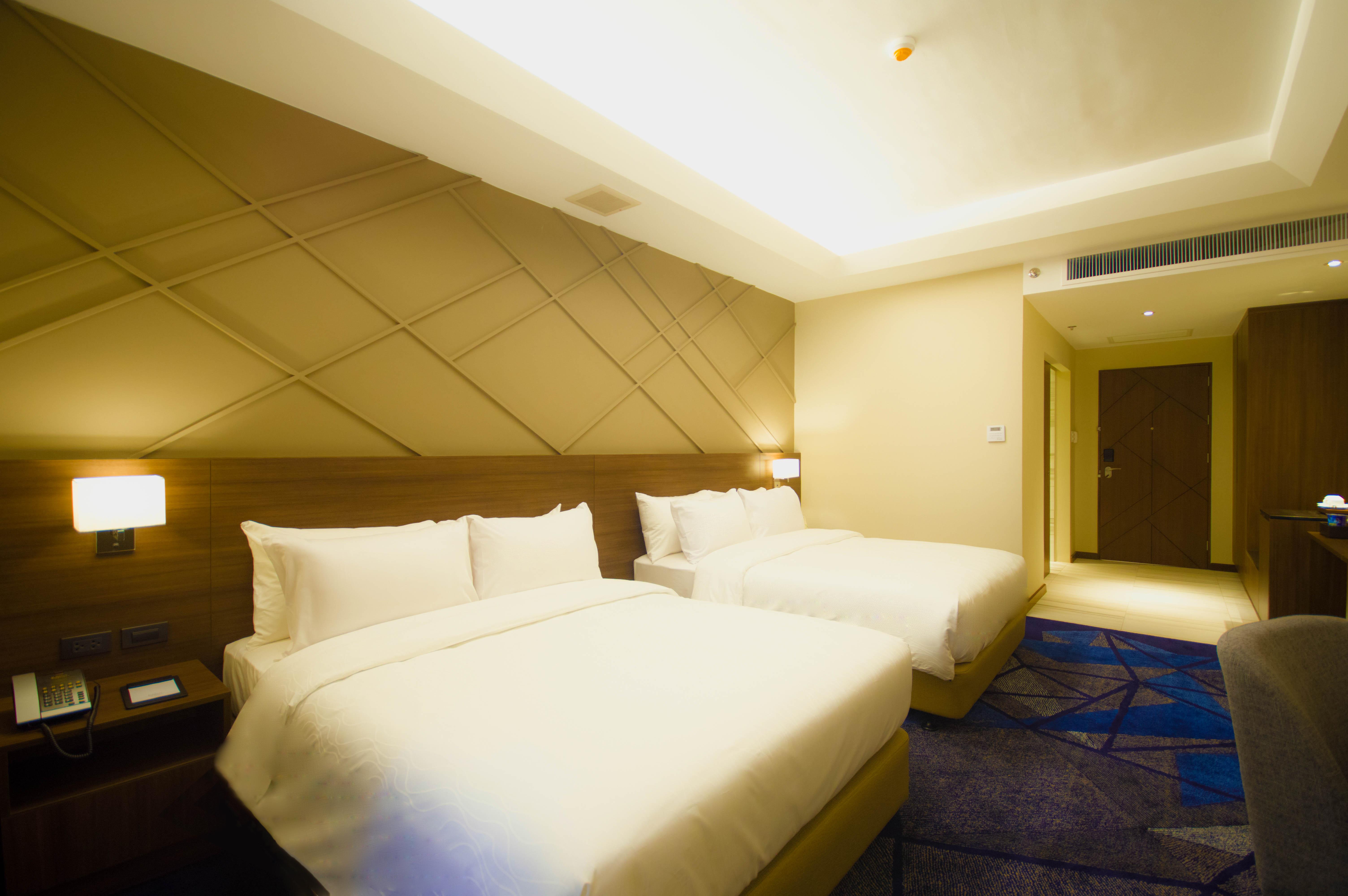 Luxent Hotel Quezon City Εξωτερικό φωτογραφία