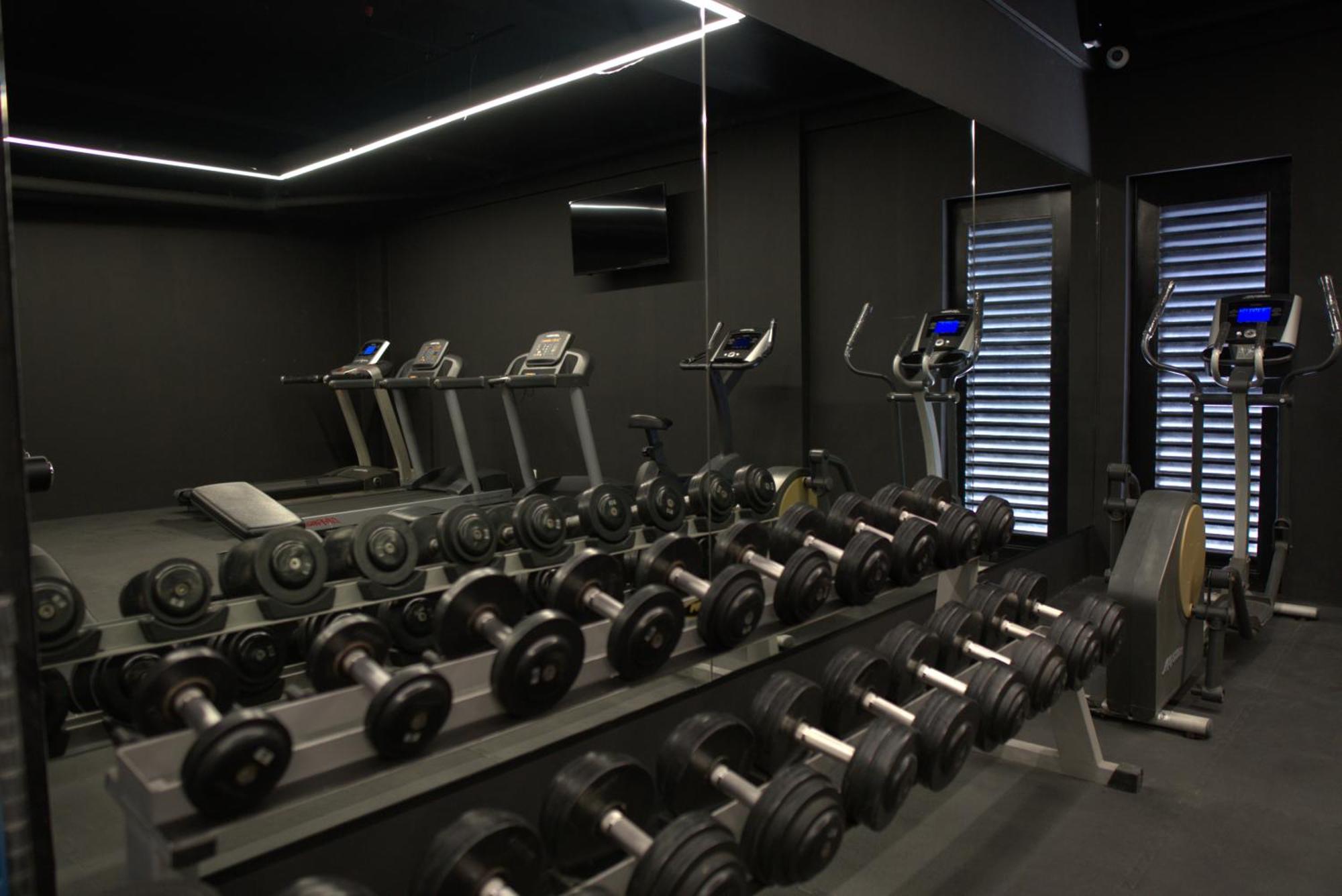 Luxent Hotel Quezon City Εξωτερικό φωτογραφία