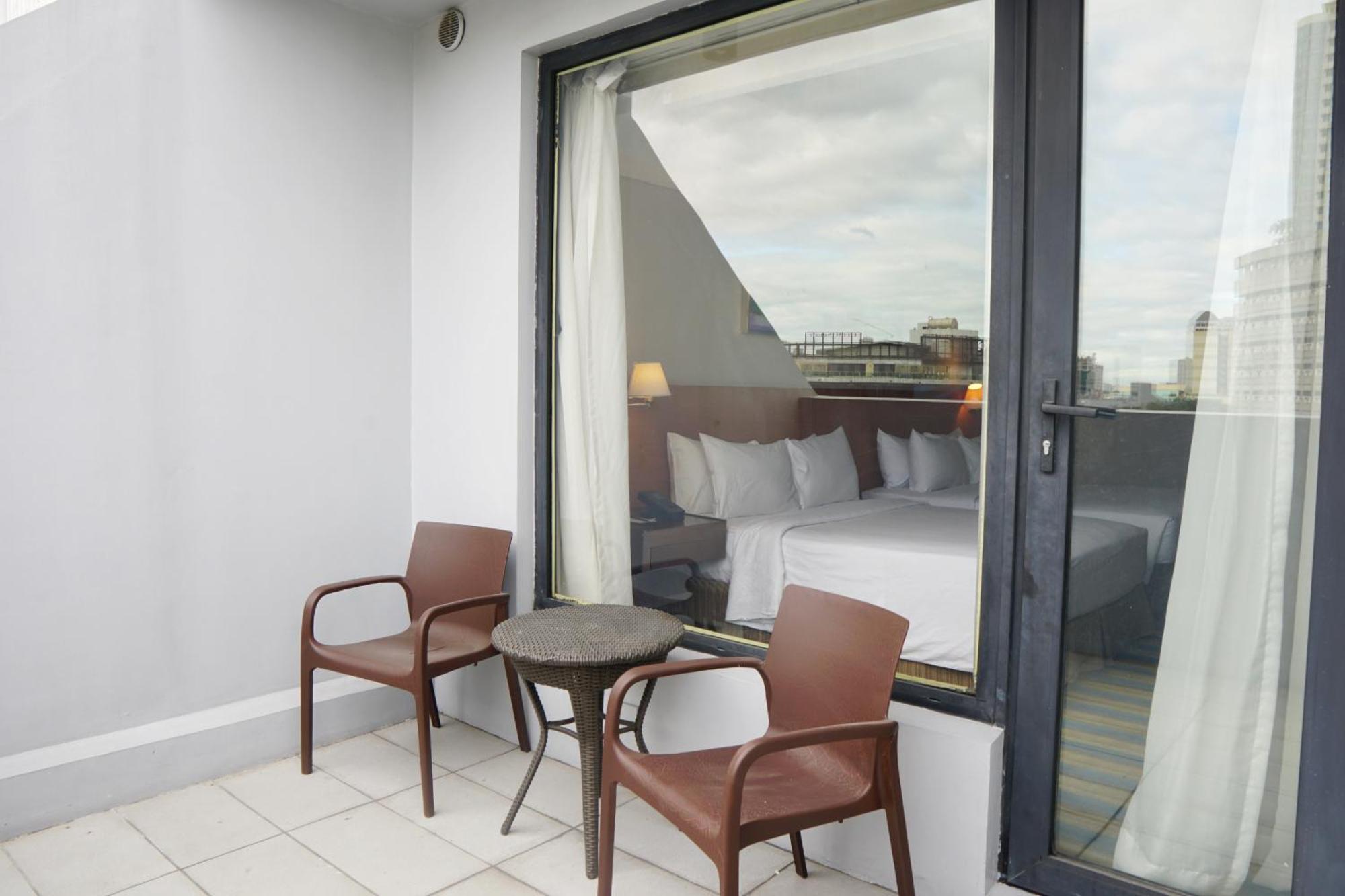 Luxent Hotel Quezon City Εξωτερικό φωτογραφία
