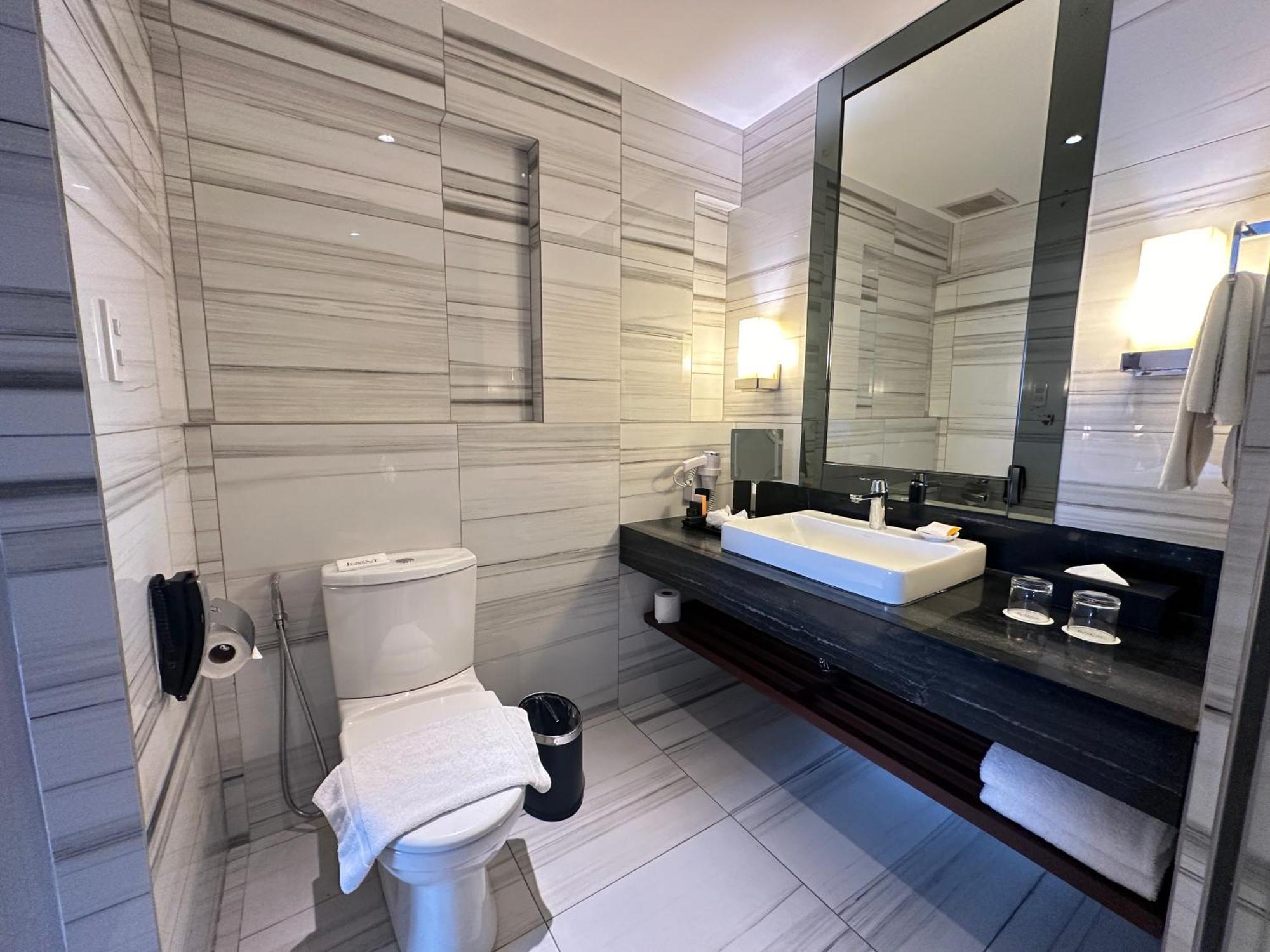 Luxent Hotel Quezon City Εξωτερικό φωτογραφία