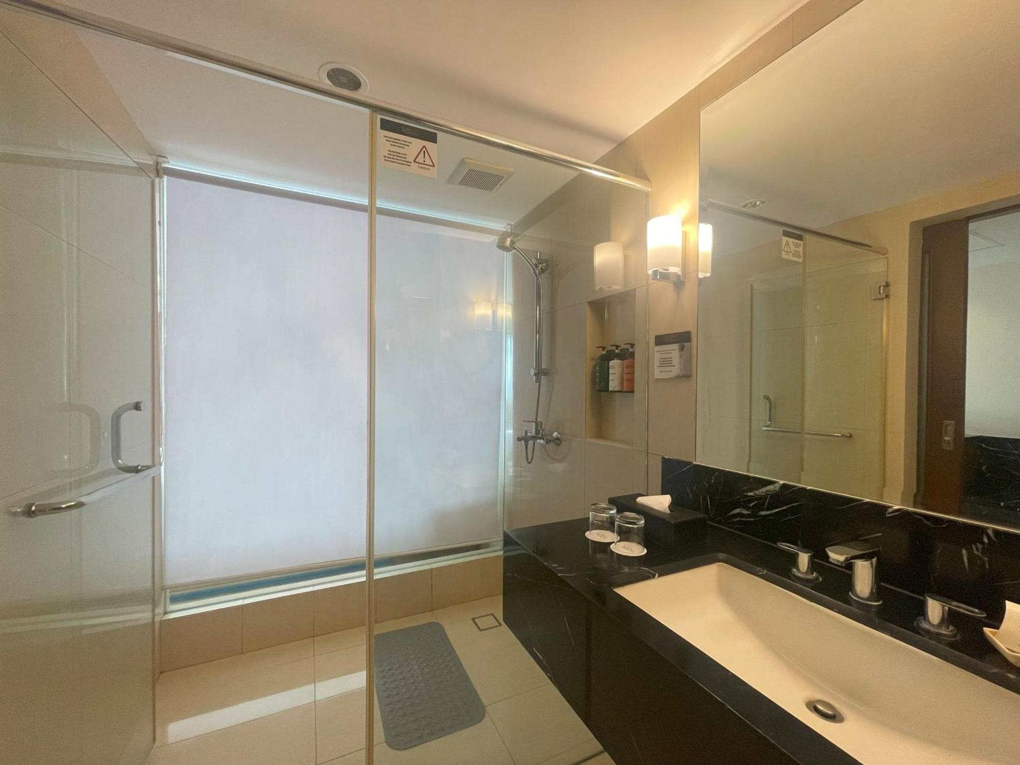 Luxent Hotel Quezon City Εξωτερικό φωτογραφία