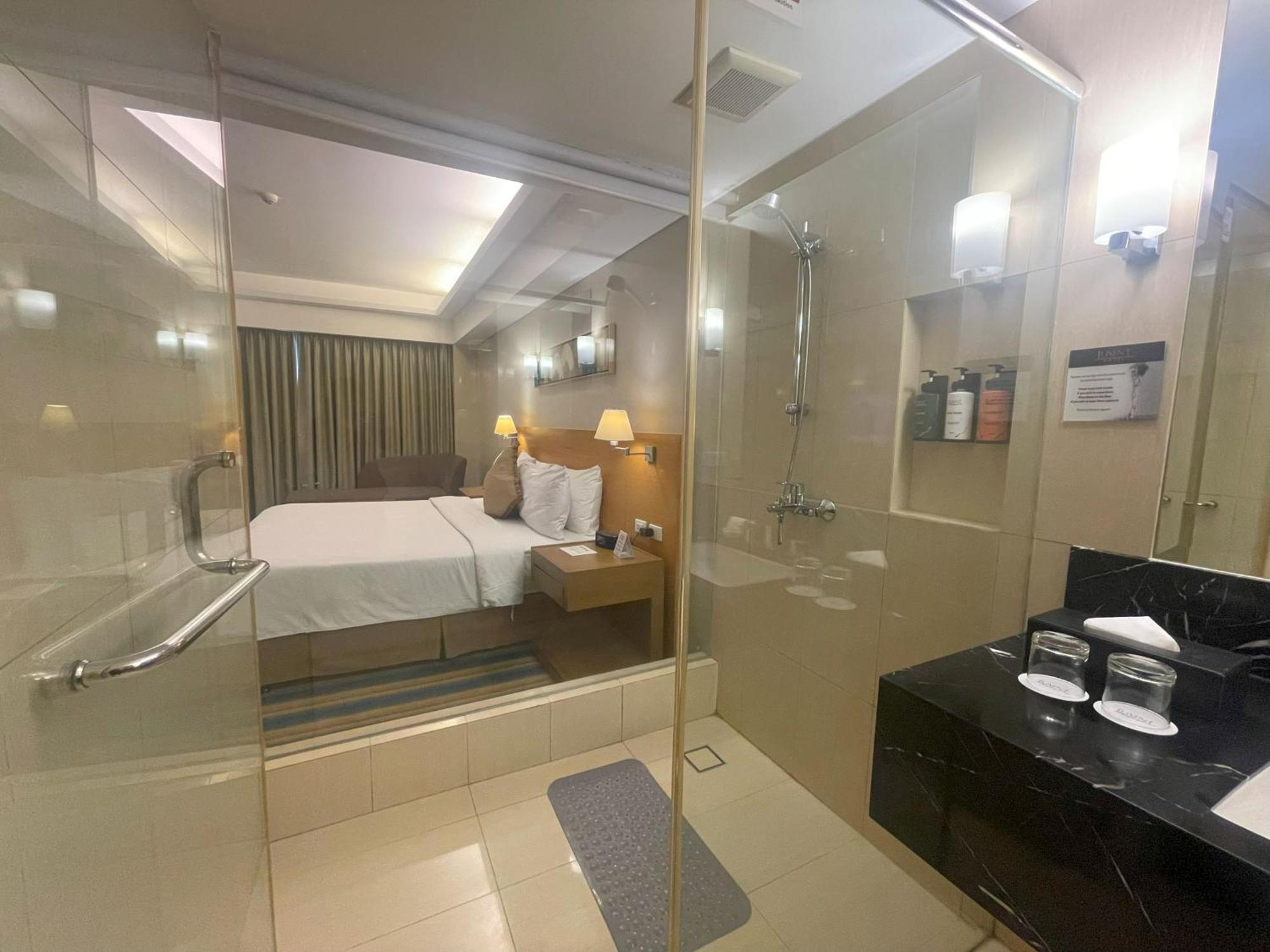 Luxent Hotel Quezon City Εξωτερικό φωτογραφία