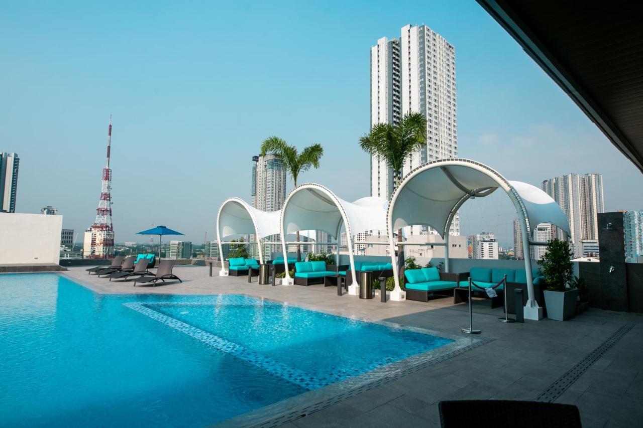 Luxent Hotel Quezon City Εξωτερικό φωτογραφία
